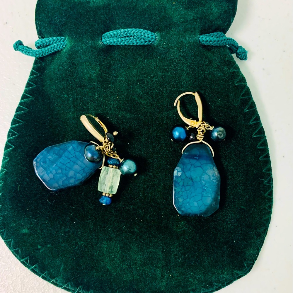 REDUCED! Quartz and crystal hunter green earrings with little beads